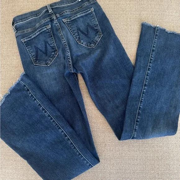 MOTHER Jeans The Weekender Fray “Teaming Up” - Picture 6 of 11